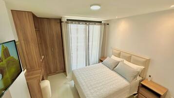 1 bedroom, iron/ironing board, WiFi, bed sheets