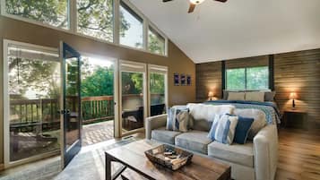 Smart TV, fireplace, DVD player, table tennis