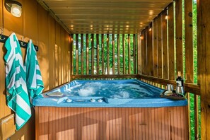 Bañera de hidromasaje exterior