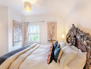 2 bedrooms, free WiFi, bed sheets - South Lodge- UK45600 (All Nottinghamshire)