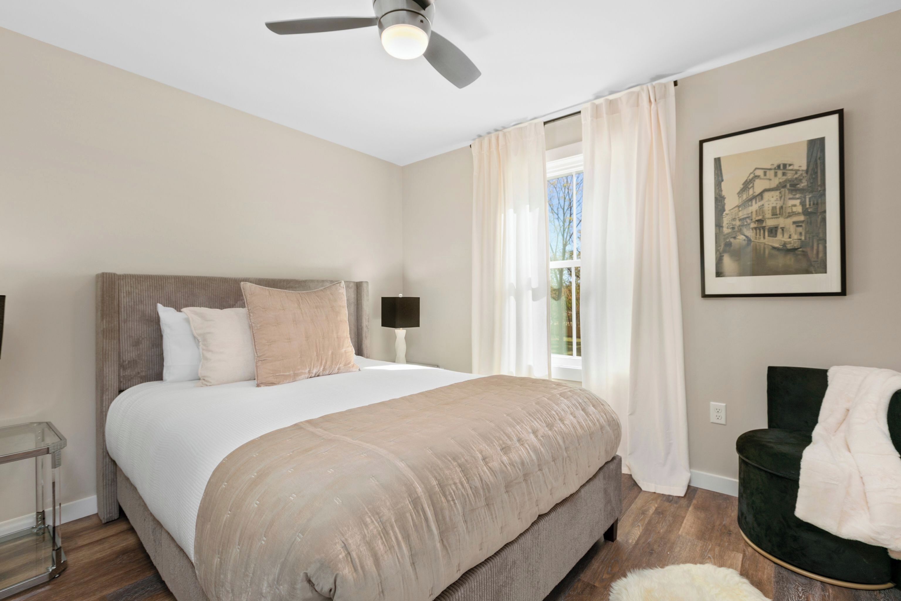 3 Schlafzimmer, Bügeleisen/Bügelbrett, Bettwäsche