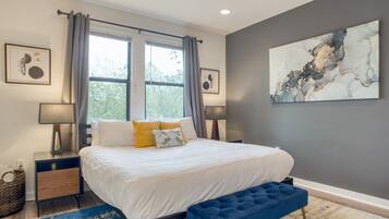 House (2 Bedrooms) | 2 bedrooms, desk, iron/ironing board