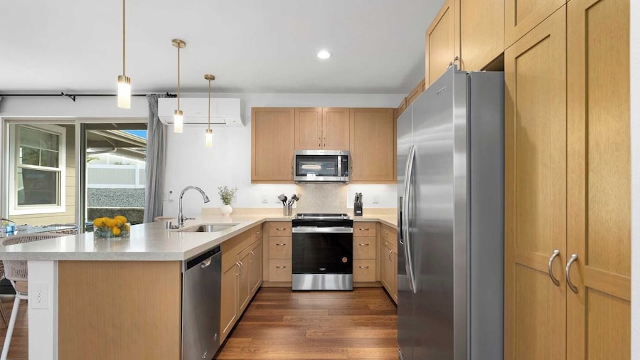 Makaha Villa by Avantstay Mountain + Ocean Views