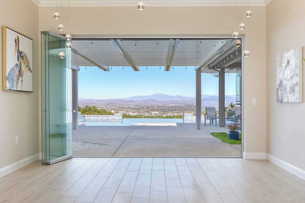 House (4 Bedrooms) | Interior - Summit Ranch by Avantstay Infinity Pool + Views (Temecula)