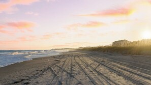 Interior - Sweetbay by Avantstay 1 Min Walk to Beach + Pool (Hilton Head Island)