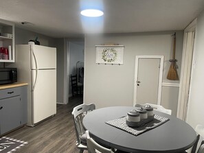 Dining - Getaway close to the Red River Gorge (Stanton)