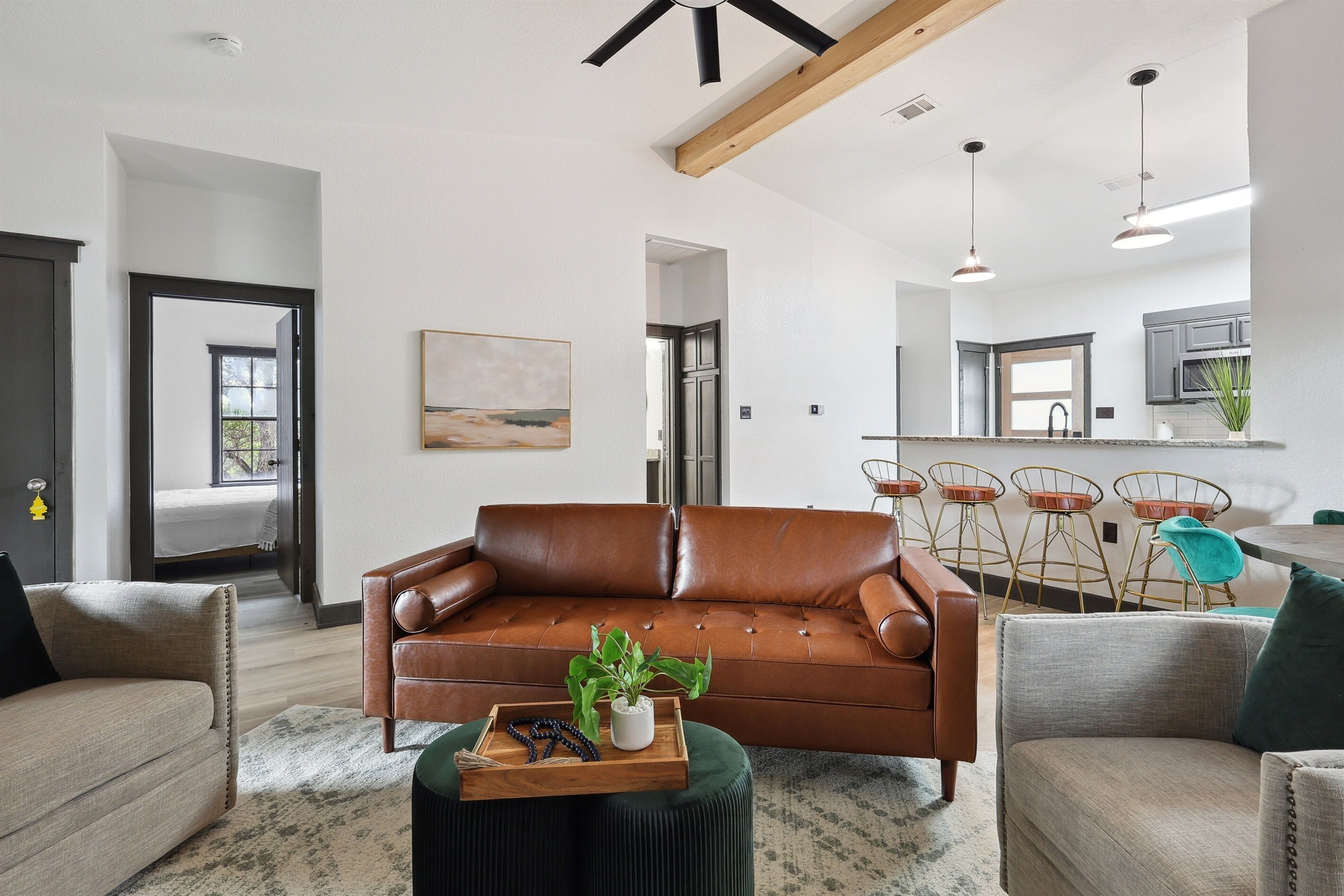 Smart-tv och eldstad