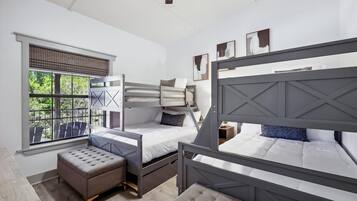 2 bedrooms, travel crib, WiFi, bed sheets