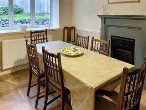 Dining - 2 bedroom accommodation in Sawrey, near Ambleside (Sawrey, near Ambleside)