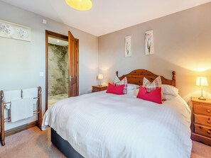 3 habitaciones, wifi y ropa de cama