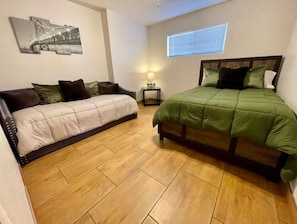 2 bedrooms - Sun City Views (El Paso)