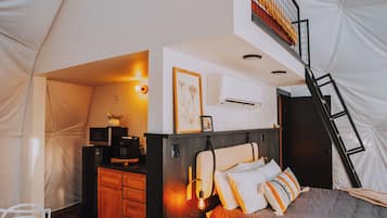 1 chambre, fer et planche à repasser, Wi-Fi, draps fournis