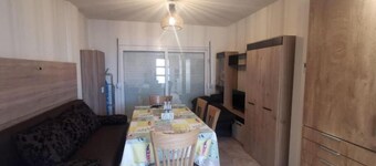 Angelo's apartments