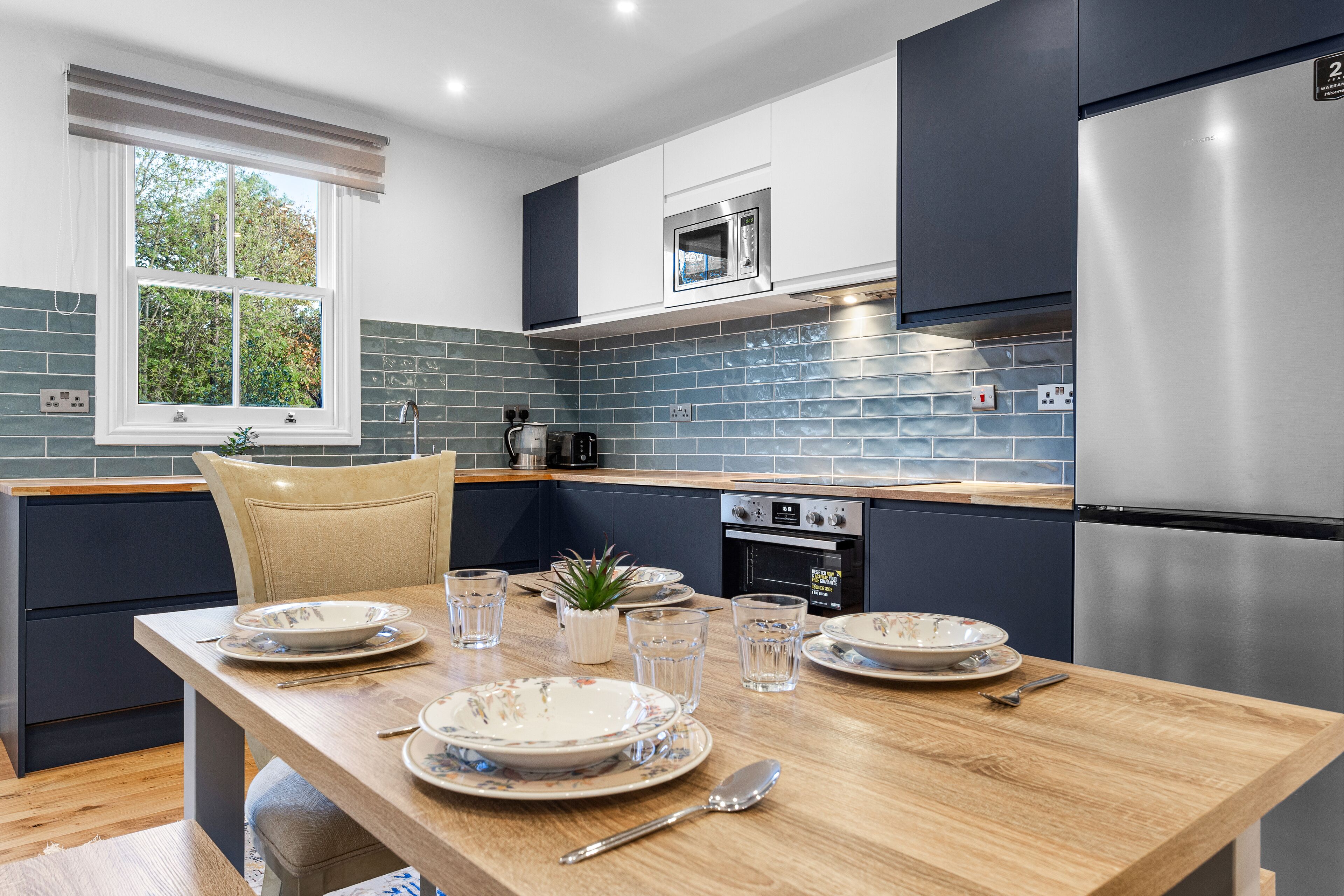 雪  櫃、微波爐、焗爐、爐具