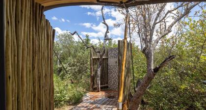 Airconditioned Villa with Canvas Roof