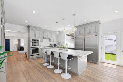 Cozy Retreat Nearby Universal Studio with private Casita & Pool