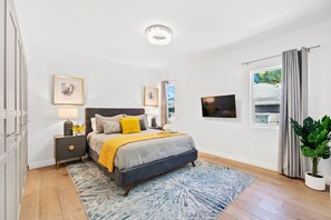 5 Schlafzimmer, Bügeleisen/Bügelbrett, WLAN, Bettwäsche