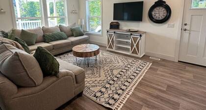 Bears Den: Lake Home w/ Boat Slip