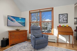 Interior - Historic Downtown, Private Hot Tub, Low Fees (Breckenridge)