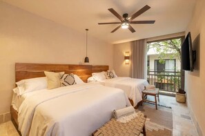 4 bedrooms, iron/ironing board, travel cot, WiFi - Luxury Penthouse | 4BR | Private Heated Pool (Tulum)