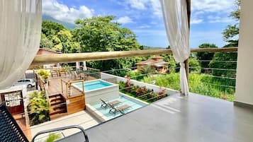 Superior Loft, Refrigerator & Microwave, Sea View | Lanai