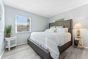 2 makuuhuonetta, silitysrauta/-lauta, Wi-Fi