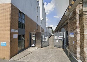 Exterior - Stylish, comfortable, and spacious Haggerston 2 bed apartment *rarely available* (London)