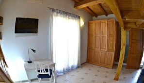 Interior - THE VILLAGE - Blue Room (Valmontone)