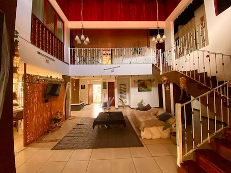 Interior. Bed & Breakfast downtown Liberia1