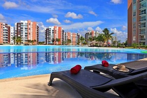 Pool - Charming place with pool and lagoon & WiFi (Cancun)