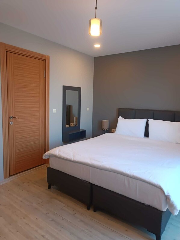 Deluxe Room (Room 202) - Ore Pera Suites (Istanbul)