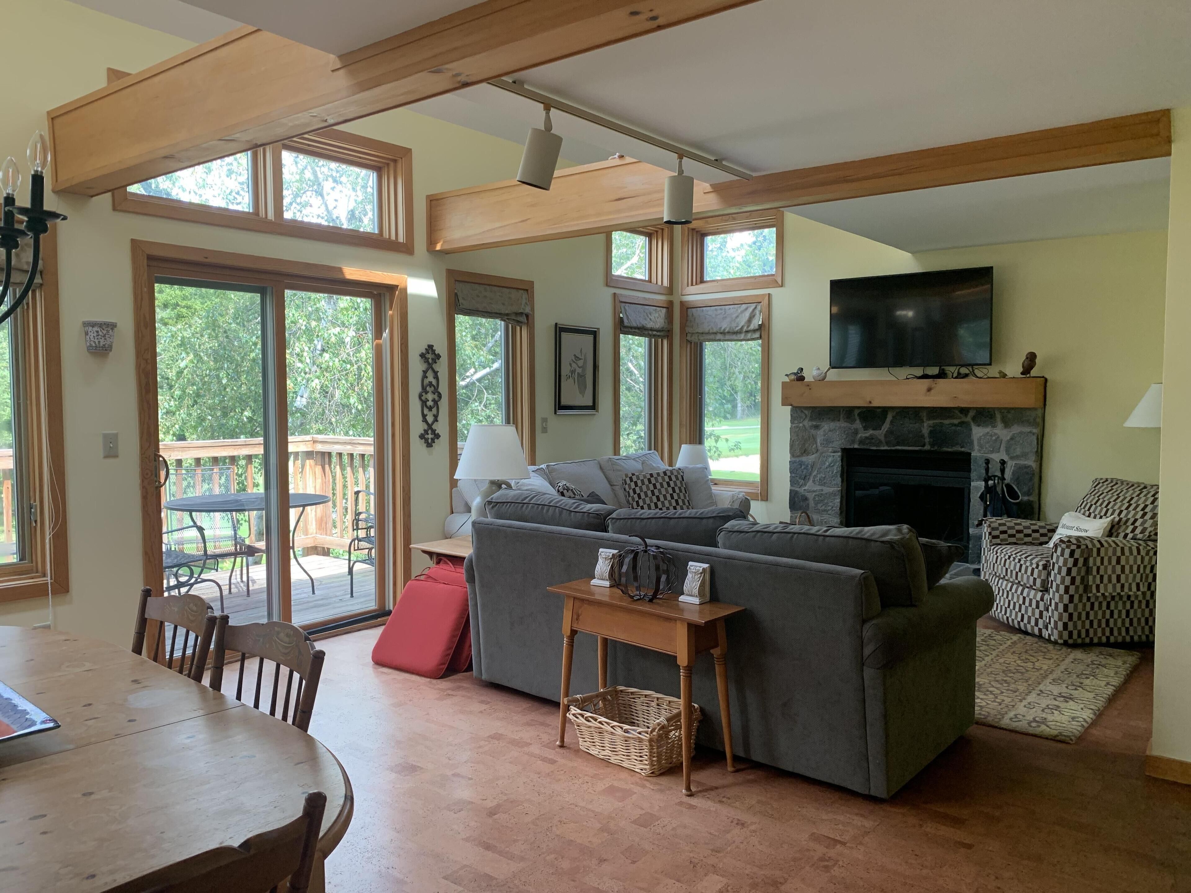 تلفزيون، مدفأة