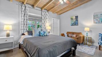 1 bedroom, desk, travel crib, free WiFi