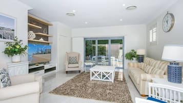 Televisión y oficina