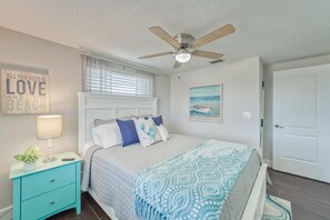 3 soveværelser, skrivebord, strygejern/strygebræt, weekendseng