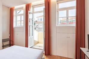 1 bedroom, iron/ironing board, Internet, bed sheets