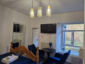 Studio | Interior - Ideal for Short Stays - Cork City (Cork)