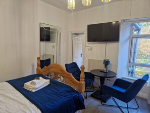Studio | Free WiFi, bed sheets - Ideal for Short Stays - Cork City (Cork)