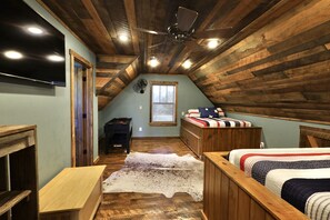 3 bedrooms, free WiFi, bed sheets