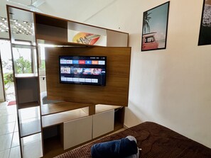 1 bedroom, iron/ironing board, free WiFi, bed sheets