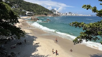En la playa