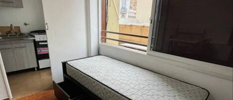 1 室のベッドルーム、アイロン / アイロン台、WiFi、ベッドシーツ