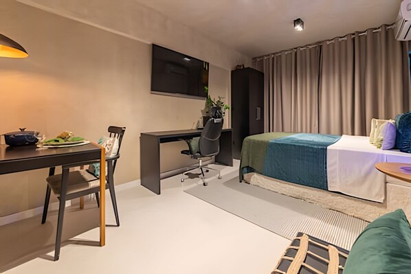 Deluxe Apartment | 1 bedroom, blackout curtains, iron/ironing board, free WiFi - Time- melhor área de lazer de Maceio (Maceió)