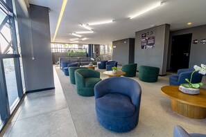 Studio Confort | Hall