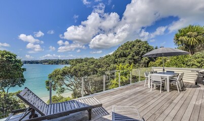 Absolute Beachfront Oneroa