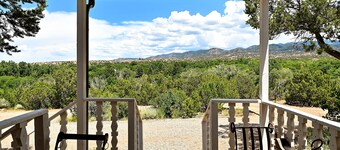 Tesuque Outpost 3 Suites Mountain Views