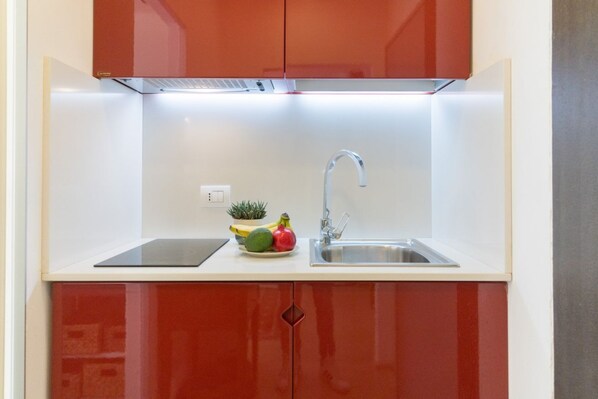 Oven, stovetop, toaster