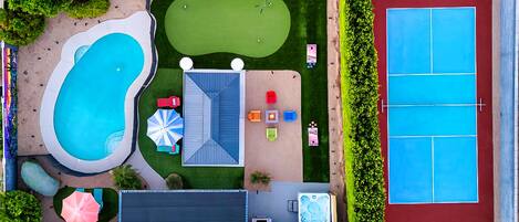 室外游泳池,恒温泳池