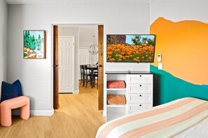 4 bedrooms, desk, iron/ironing board, travel crib