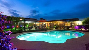 屋外プール、温水プール